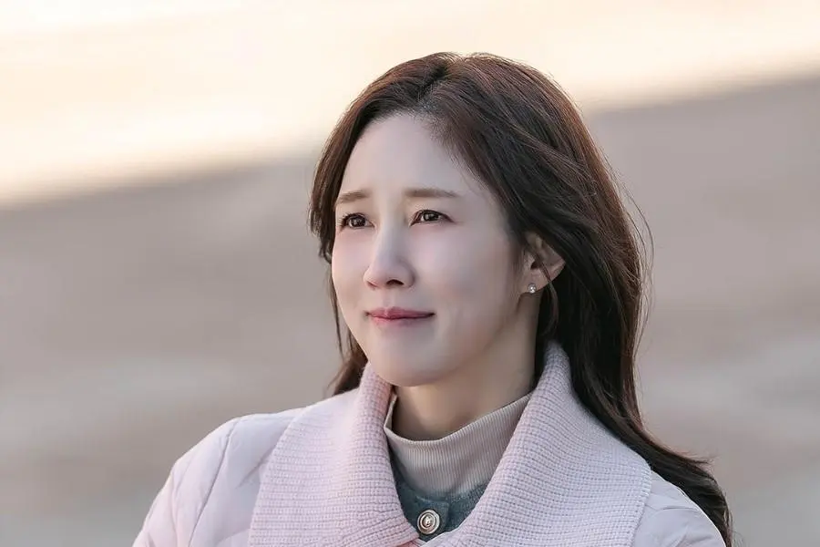 Lee Soo Kyung Is A Super Mom Adapting To Rural Life In New Drama "Cabbage Your Life"